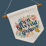 Penblwydd Hapus Pennant Flag