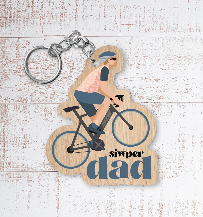 Siwper Dad biker (Super Dad biker) Painted Wooden Keyring