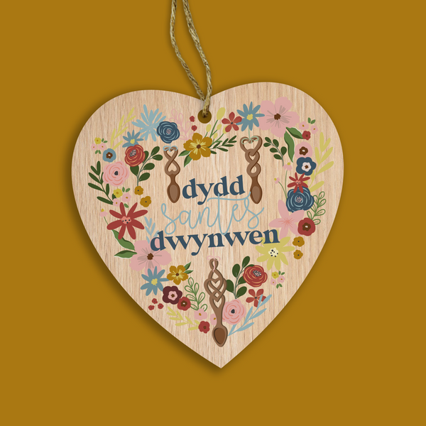 Dydd Santes Dwynwen (Saint Dwynwen's Day) Painted Wooden Gift Decoration